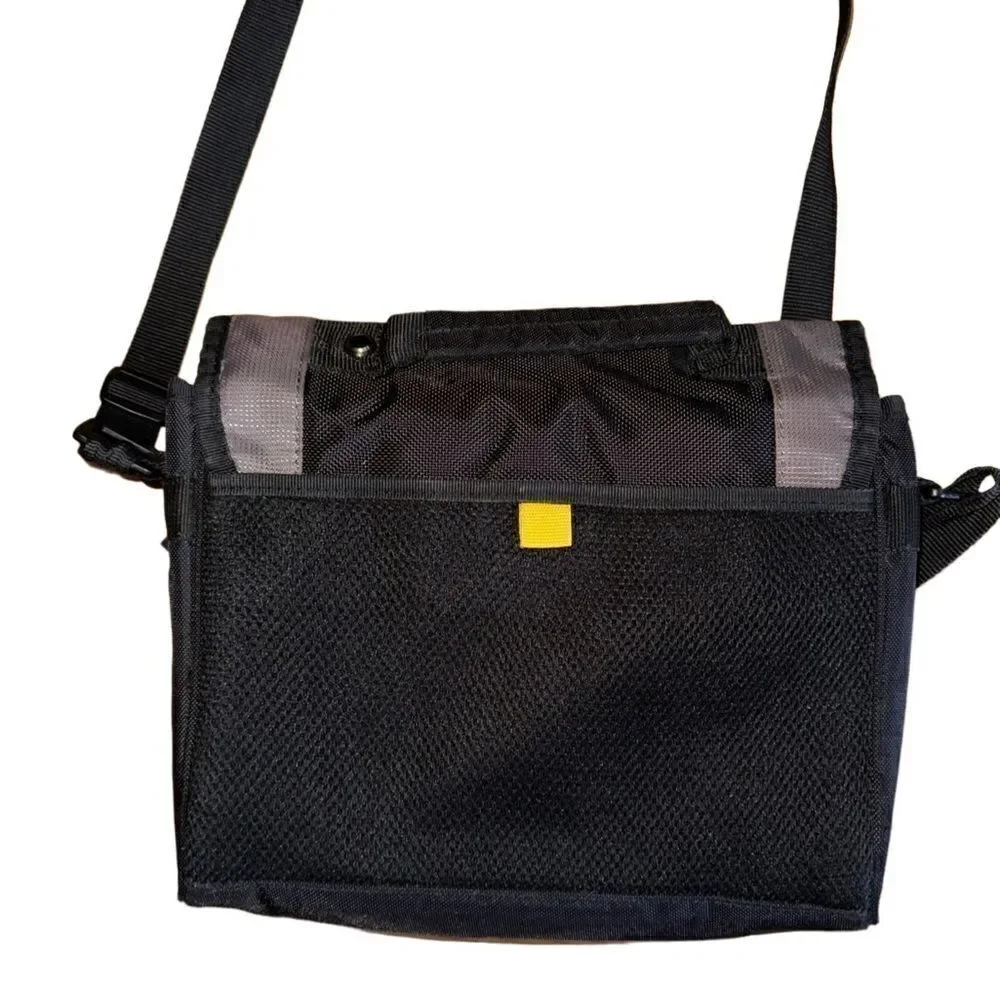 Targus CityGear Atlanta Messenger Mini Case